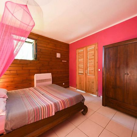 Appartement Confortable Avec Vue Sur Mer A Pointe Noire 51M² Piscine Exterior photo